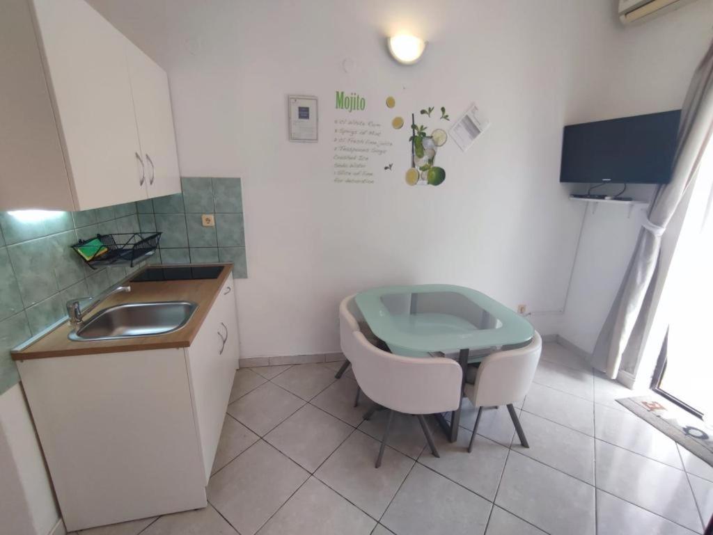 Apartmani Mariva Vodice Exterior photo